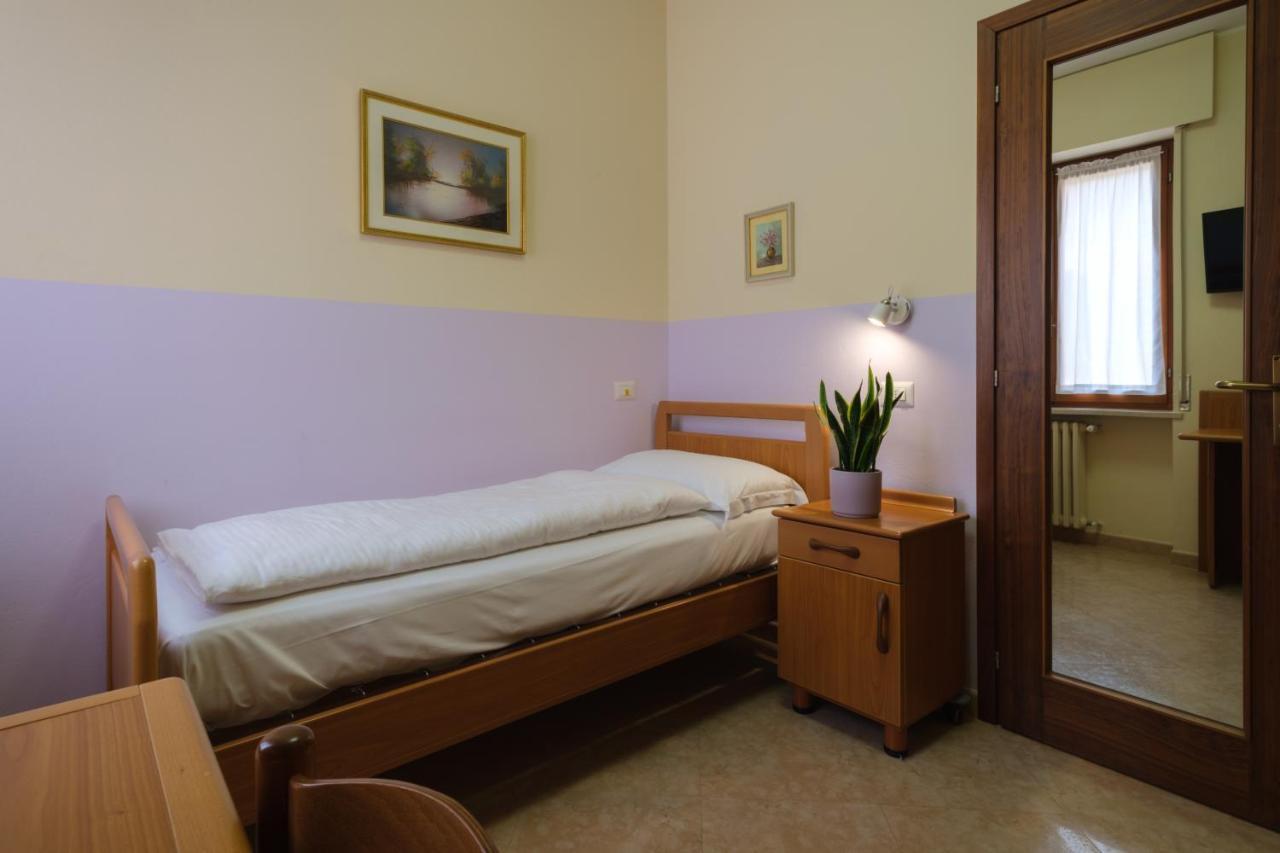 Casa - Casa Del Padre Nascimbeni * Torri Del Benaco